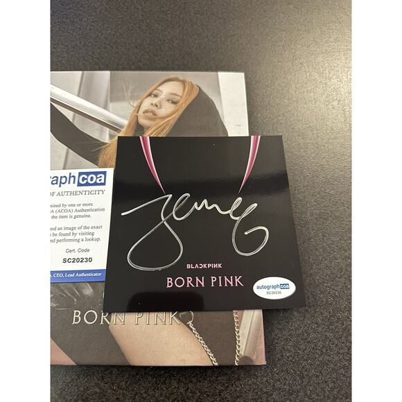 SIGNED JENNIE Blackpink - Born Pink CD Insert Autographed COA ACOA Cert #SC20230 - Picture 2 of 2